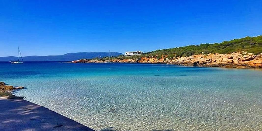 Yarım saatte ulaş tüm gün keyfini sür! İzmir’in sakin sahili: Denizi, kumu, tabiatı harika… 4